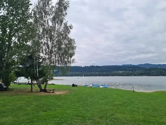 Plaza Nad Jeziorem Czorsztynskim