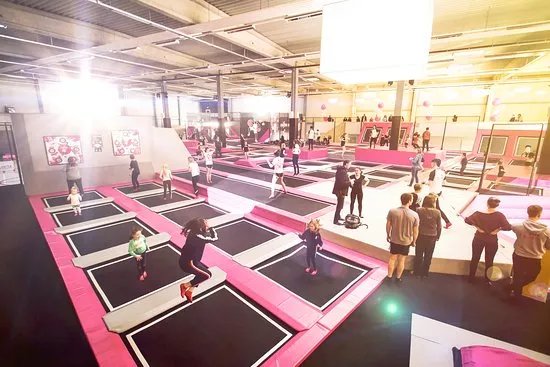 SPRUNG RAUM Trampolinpark Kiel