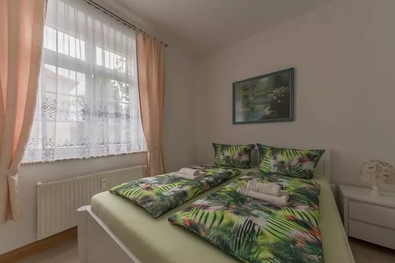 Dresden Gruna - Holiday apartment in the middle of the garden city for up to 3
