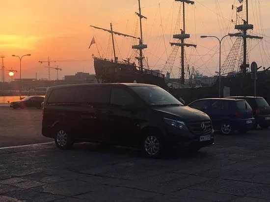Leader Taxi Gdansk Airport