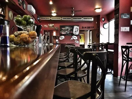Bar&Cafe Brothers