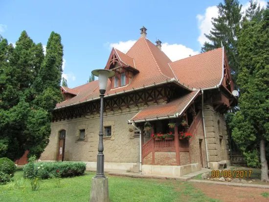 Chariot Museum