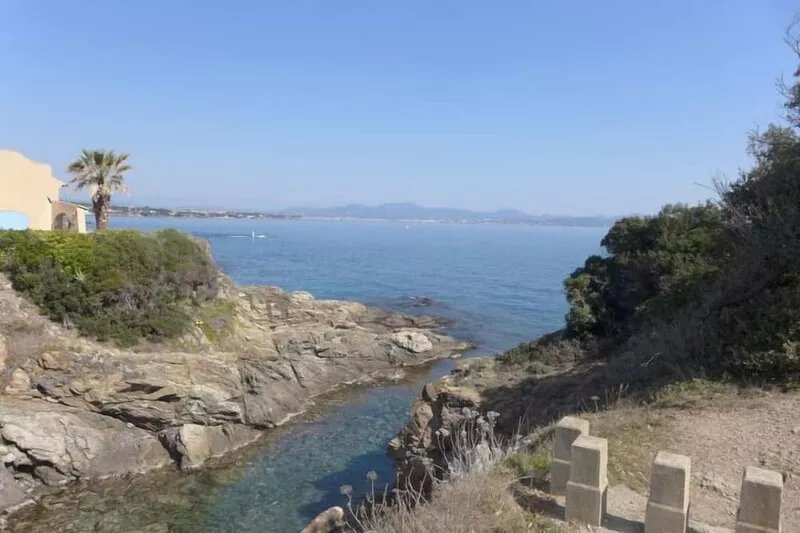 Apartment Le Domaine de la Gaillarde  in Les Issambres, Cote d'Azur - 4 persons