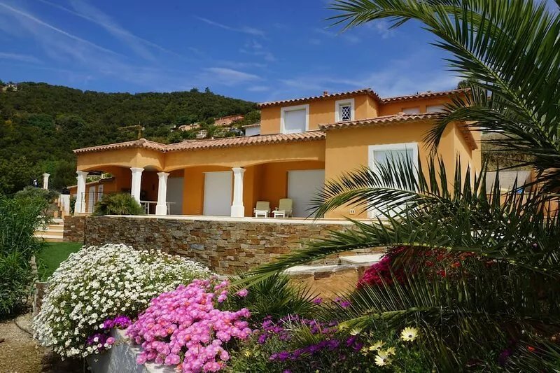 LA LONDE VALCROS: Villa With Pool -8 Pers-View Sea-Near- Golf Valcros-