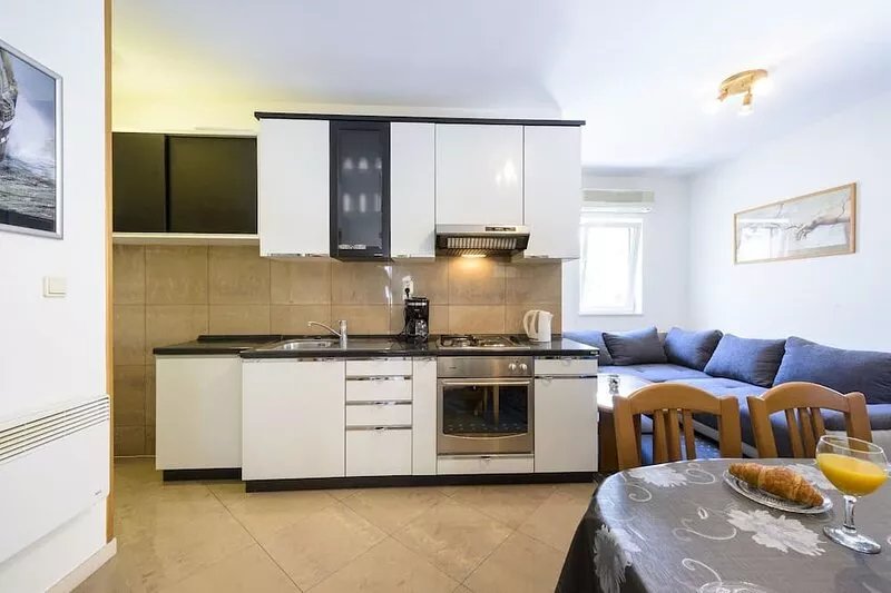 Apartment Tija - Two Bedroom Apartment with Balcony and Partial Sea View(A4+2)