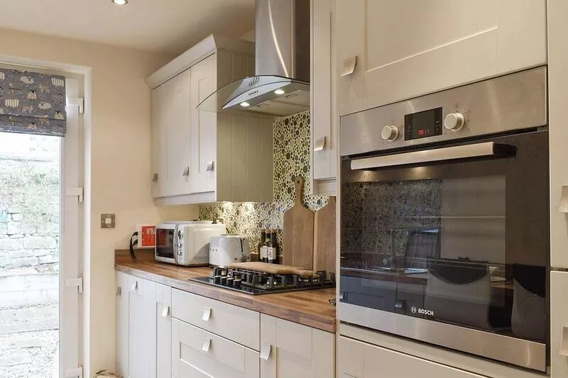 2 bedroom accommodation in Bamford, near Hope Valley