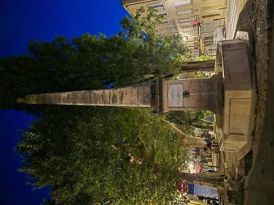 La Fontaine Du Bourguet A Forcalquier