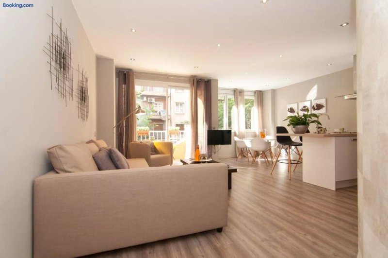 Montaber Apartments - Sagrada Familia