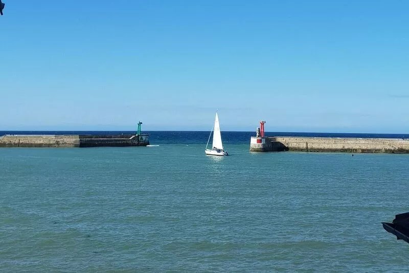 New in 2018 apartment with sea and harbor views WW2 Normandy landing beaches
