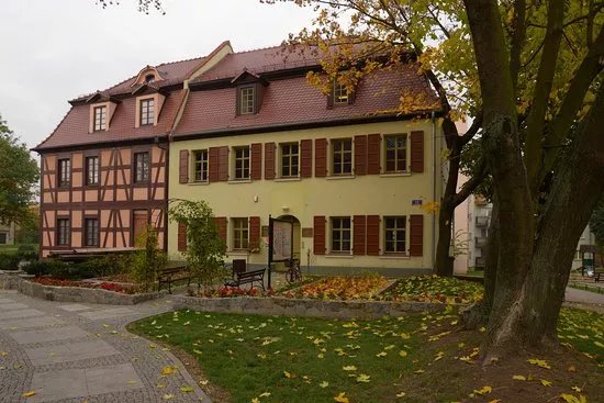 OleSnicki Dom Spotkan z Historia