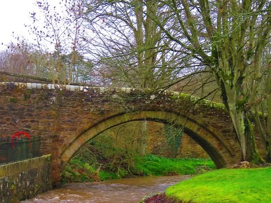Bishop's Bridge