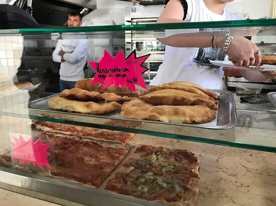 L'angolo Del Panzerotto