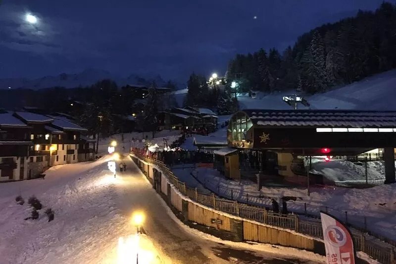 Apartment 9 people Les Coches La Plagne