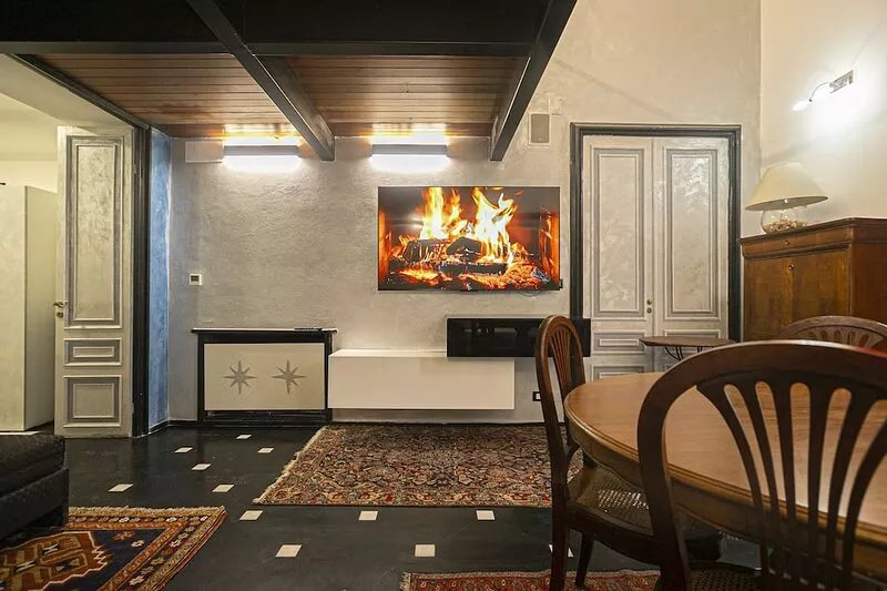 PATRICIAN DWELLING IN THE CENTER OF GENOA