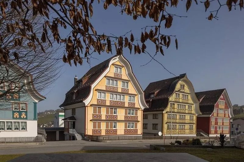 OG1 - Living in a traditional Appenzell house - just like grandma's house