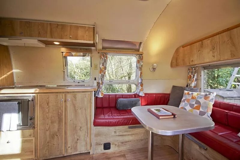Glamping 1967 Retro American Airstream