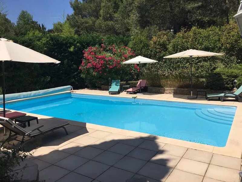 Beautiful Villa in Private Grounds, heated Pool, idyllic for memorable  holidays