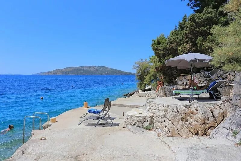 Two bedroom apartment near beach Okrug Donji, Čiovo (A-18300-a)