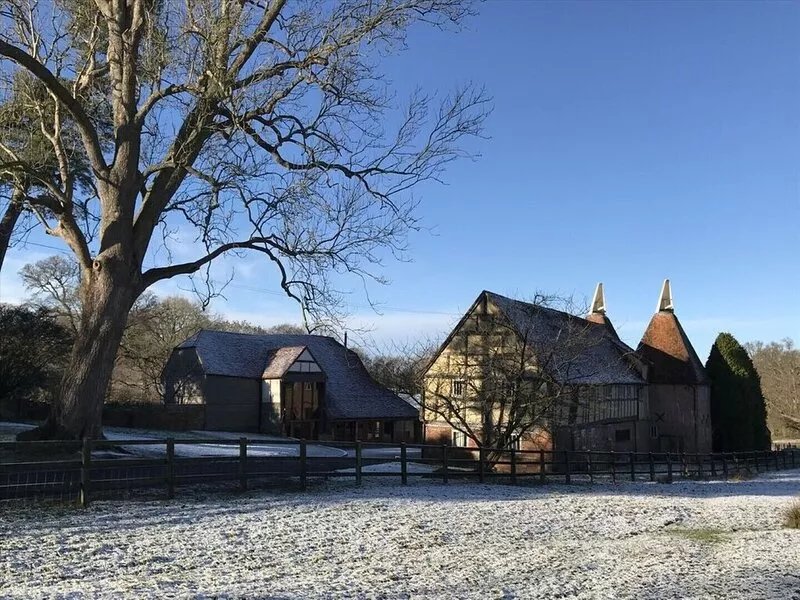 2 Weaver's Cottage - email for a discount on 3-6 night stay