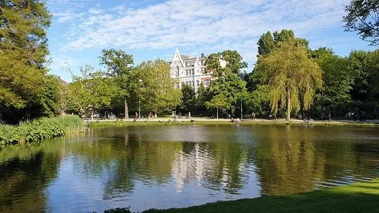 Parks & Nature