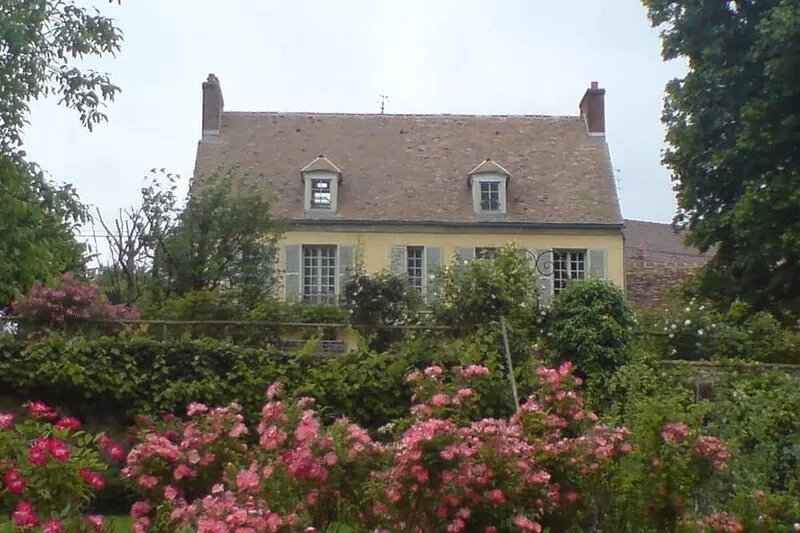 Charming house in the heart of Vexin (55 minutes from Paris)