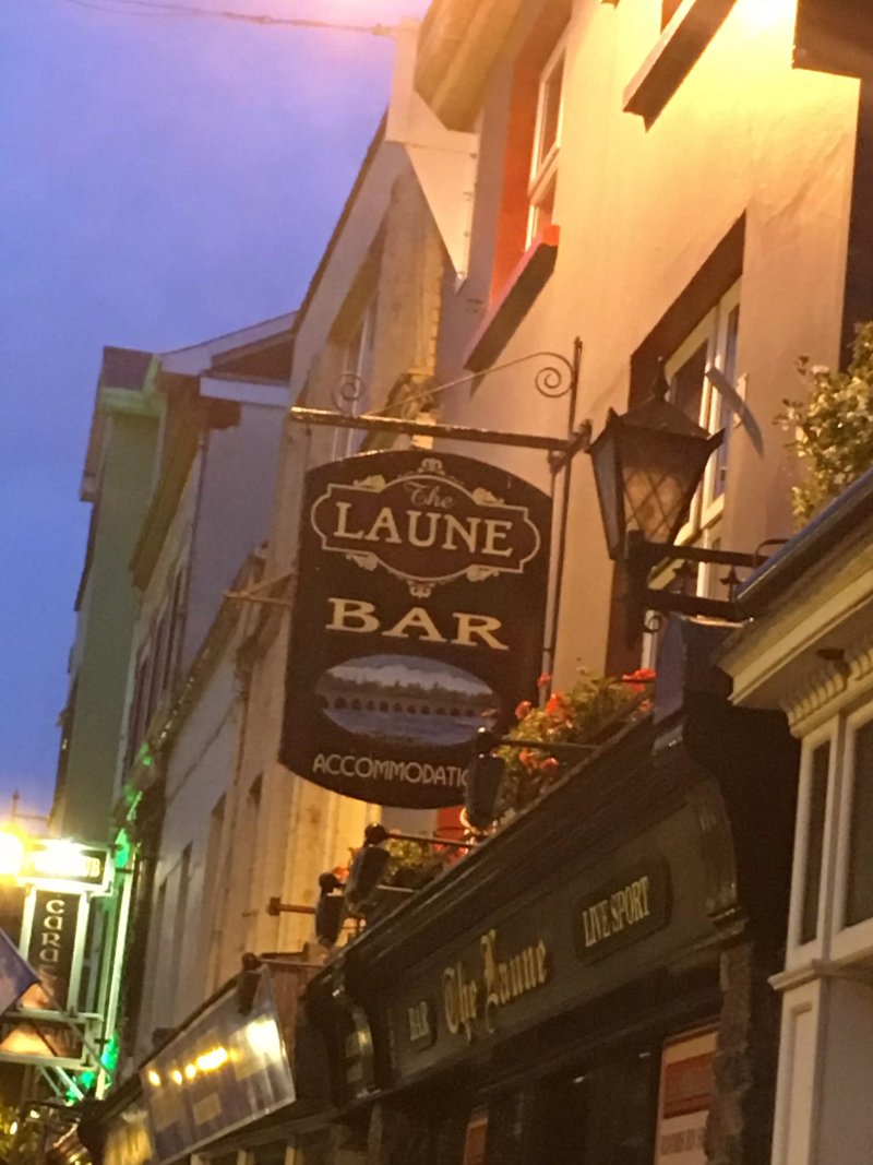 Laune & Taylors Bar & B&B