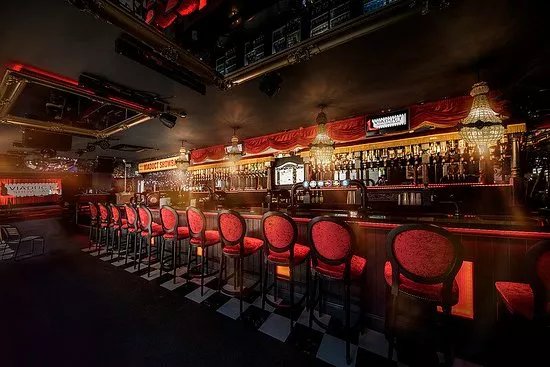 Viaduct Showbar