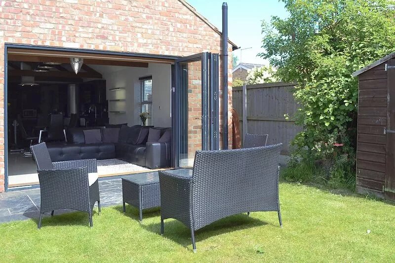 3 bedroom accommodation in South Cave, near Beverley