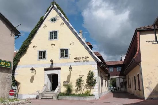 Seegi Maja (the Almshouse)