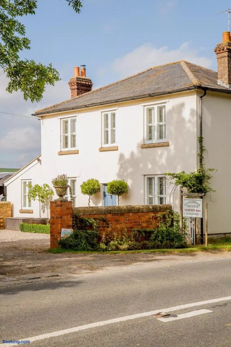 SmallBrook Cottage