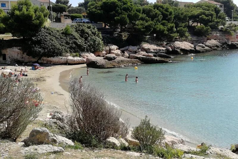 Villa Standing-piscine Chauffée- Plage à 100 m