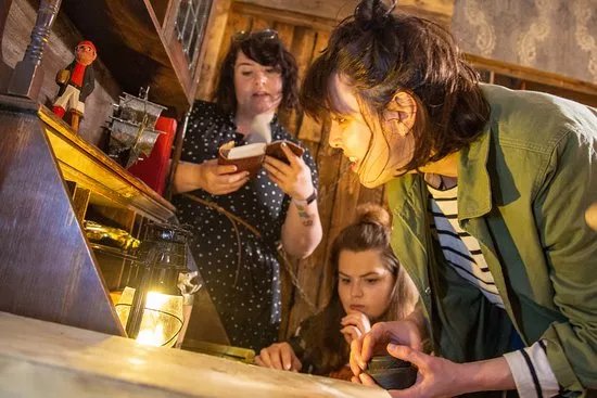 Roomination Escape Games
