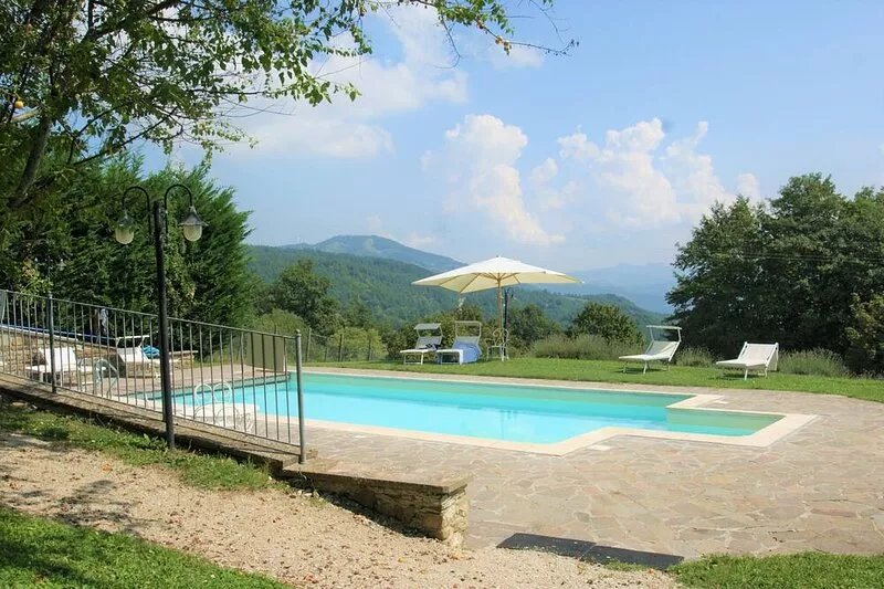 Fattoria di Arsicci, your home in Italy.