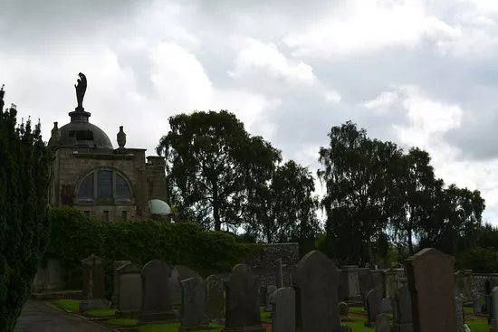 Lanark Covenanter Monument