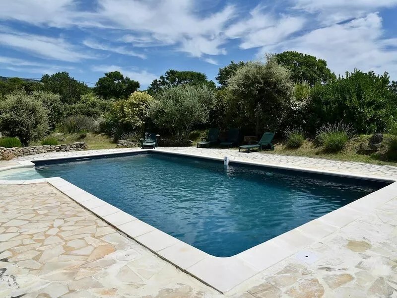 Beautiful private villa for 7 people with private pool, WIFI, TV, terrace and