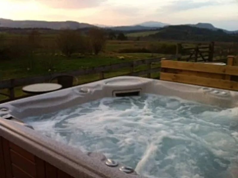 The Steading Farm Cottage In The Trossachs With Pool And Hot Tub