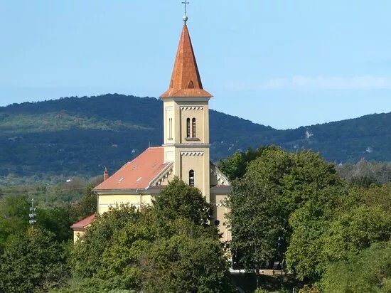 St. Ladislaus Church