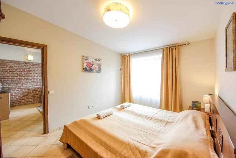 Kubu Apartments