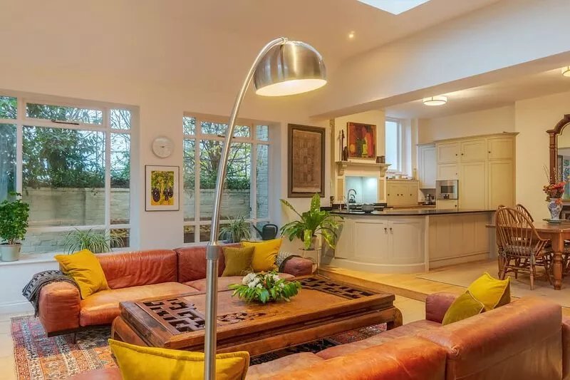 Beautiful 6-bedroom countryside home -- sleeps 12 | Wonderful walks and scenery