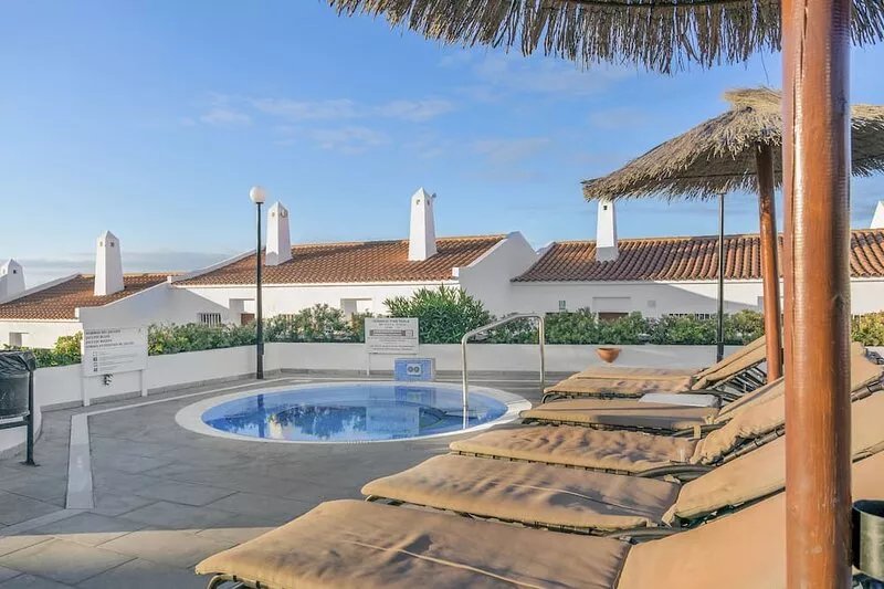 1 Bedroom Apartment, Sunset View Club