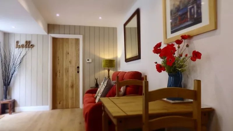 Cosy Cotswold - The Snug - cottage in the centre of  Burford