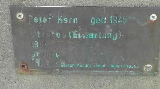 Skulptur "Sitzende"