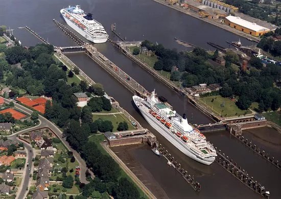 Schleusenanlage Brunsbuettel