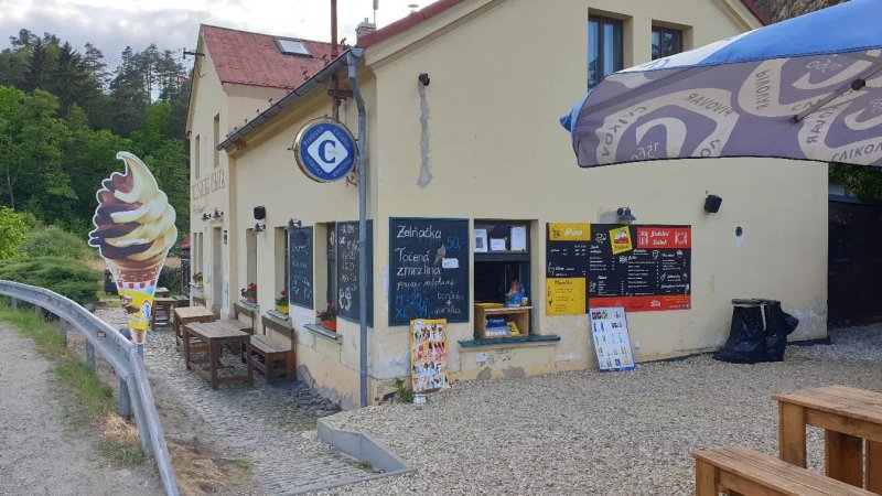 Restaurace Chata pod hradem