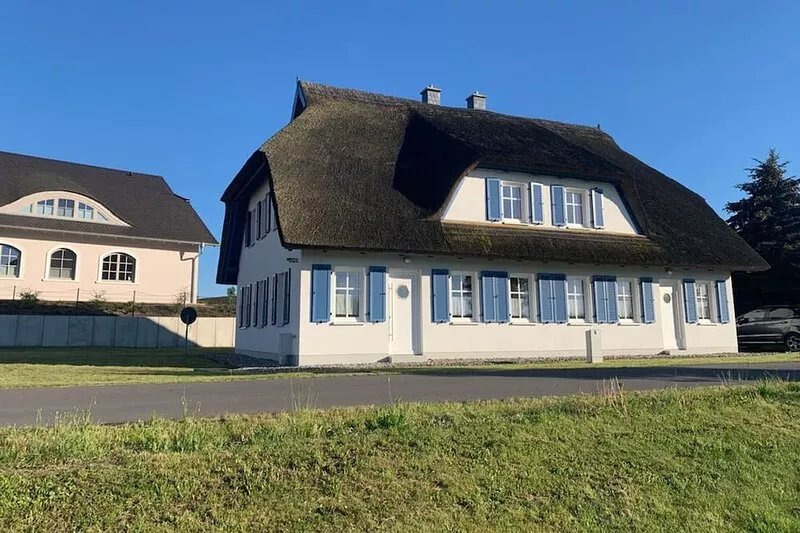 4- Zimmer Haushälfte 8 a - Zur Fischerwurt 8