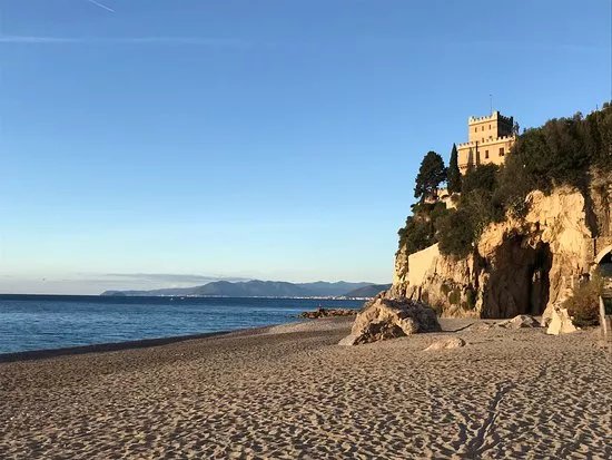Spiaggia libera del Castelletto