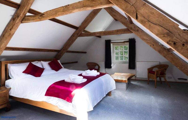 Jopes Mill & Lodge