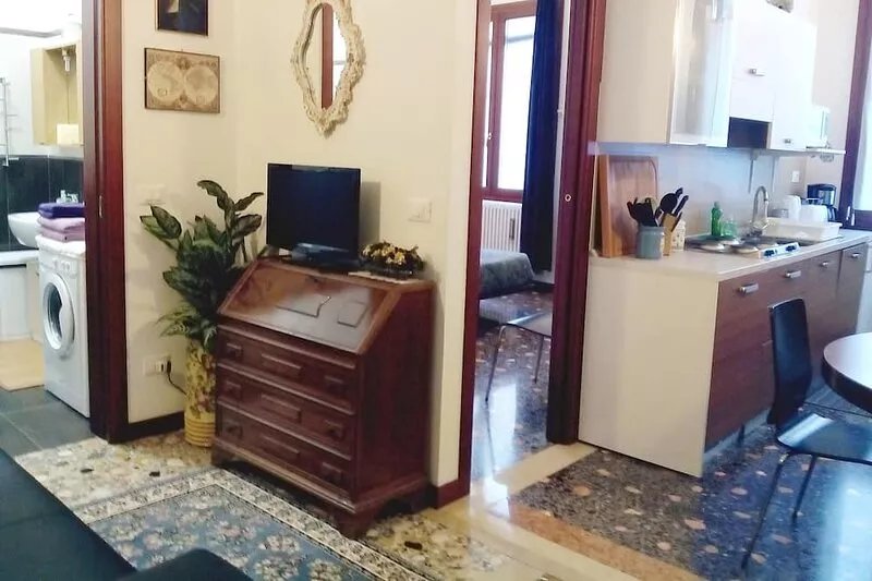 Canal Sight - Cosy Small Apartment in Rialto Zone