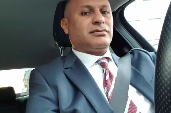 ND Taxis limousine