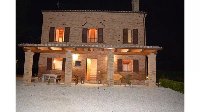 House with Garden and Private Pool
